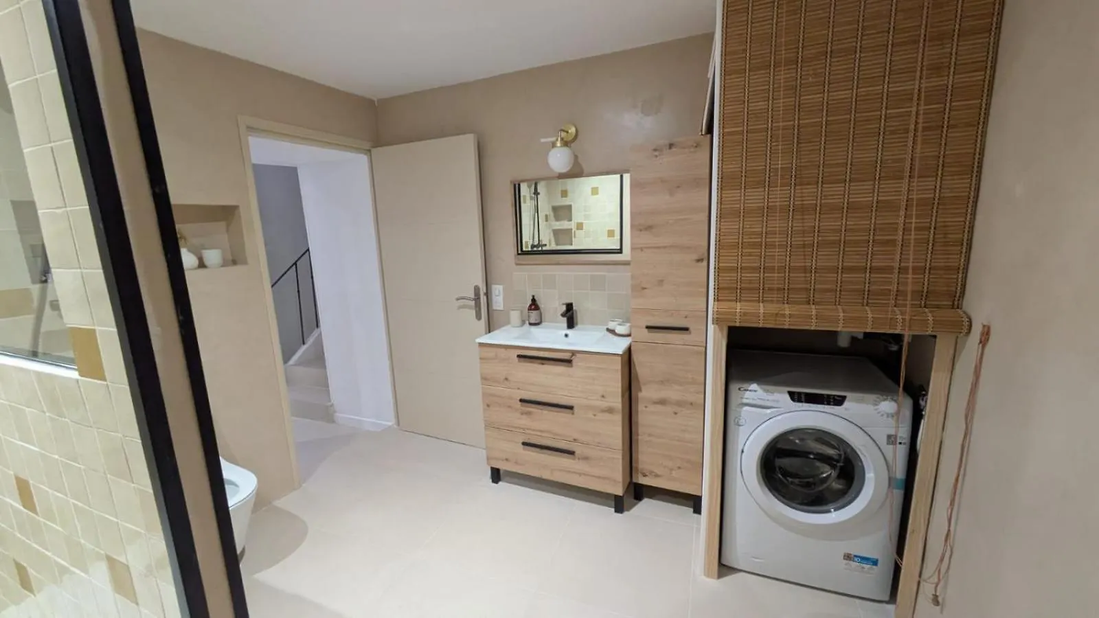 Holiday home Maison De Ville De 65M2 Au Coeur De Martigues France